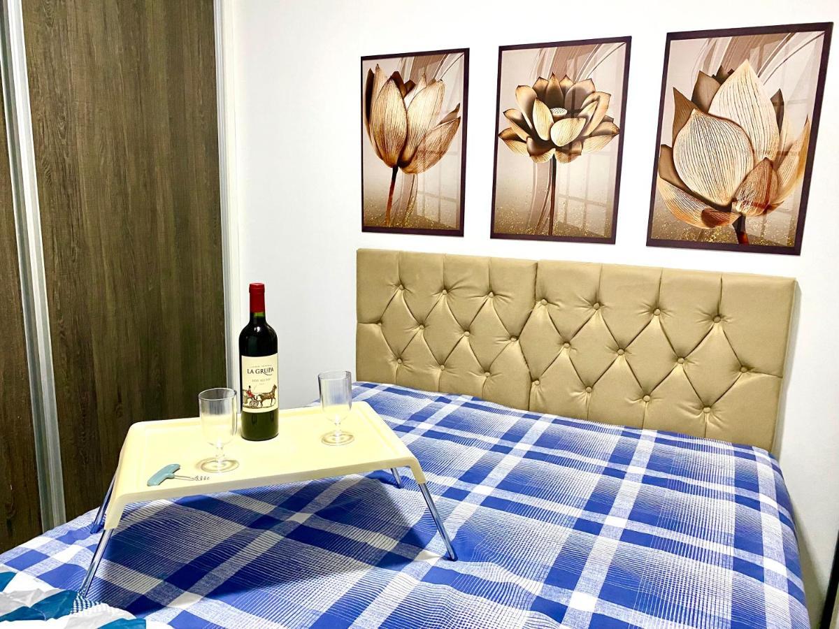 Apto No Centro Perto Do Shopping Com 2 Quartos De Casal Arcond Wifi Fibra Homeoffice E Garagem Em דוראדוס מראה חיצוני תמונה